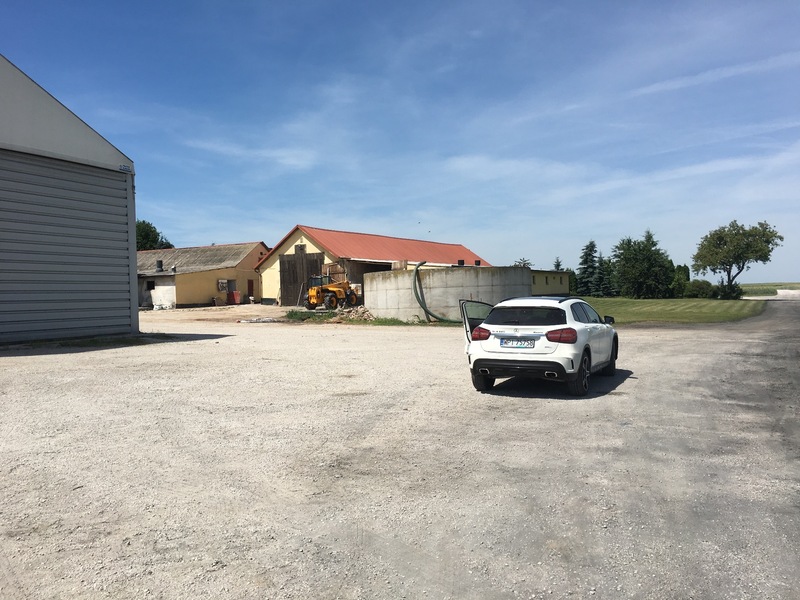 Parking the car at the roadside