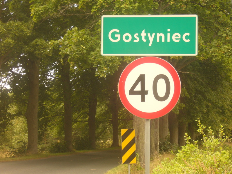 Village Gostyniec - Miejscowość Gostyniec