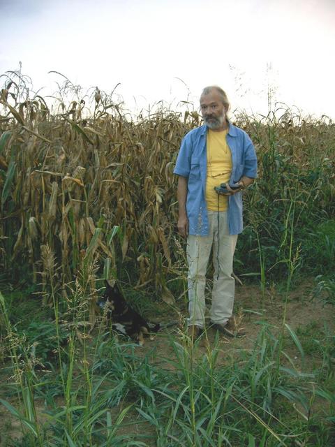 Visitors Michael and Lucy the Dog