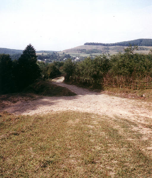 The road from Titesti to the confluence