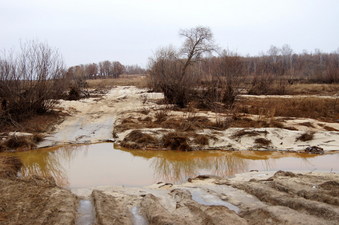 #1: На Юг-преграда/An obstacle to the South