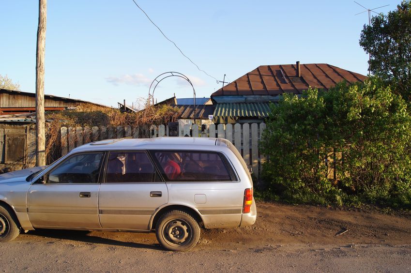 Вид дома с улицы / View from the street