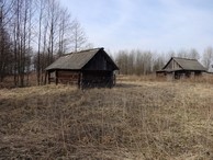 #8: Barns