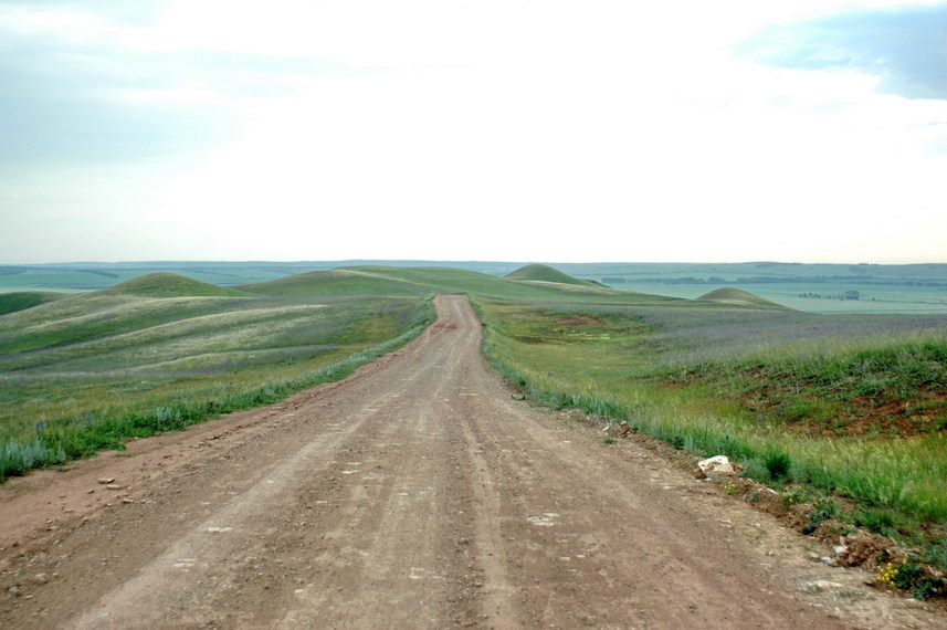 Дорога к Чураево/Downhill towards the village