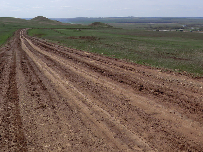 The road to the village