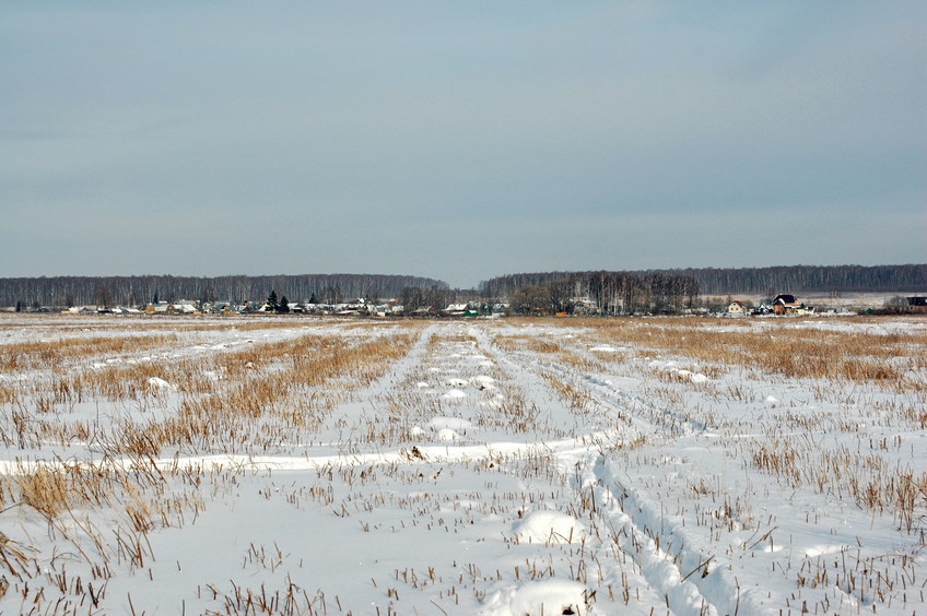 Bereznya village is ahead, confluence is behind/Березня впереди, пересечение посзади