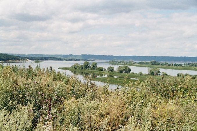 Confluence area, the CP is on the cape ahead