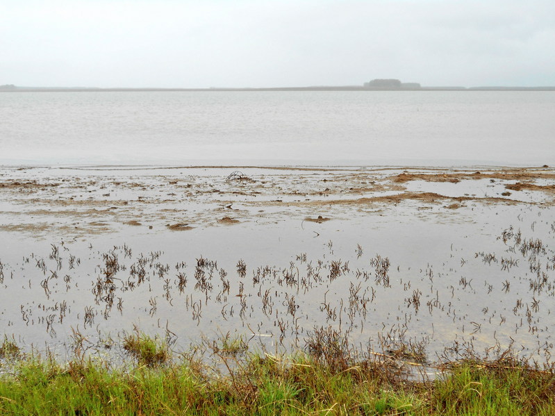 Вид в сторону пересечения/View towards confluence