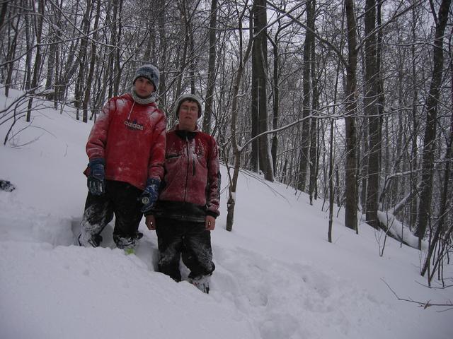 Confluence's conquerors (from left: Artem Sismekov, Ilia Yablonko) at the very point. Steep slope is distinct