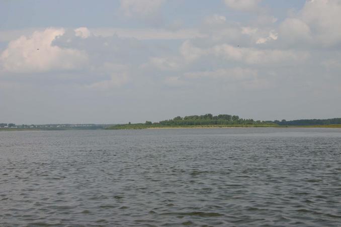 Река Томь вблизи деревни Сосновый Острог -- The river Tom' near Sosnoviy Ostrog