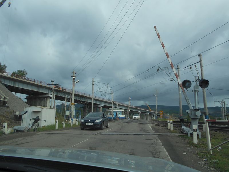 Строительство моста через Транссиб / Building the bridge over Trans-Siberian railway