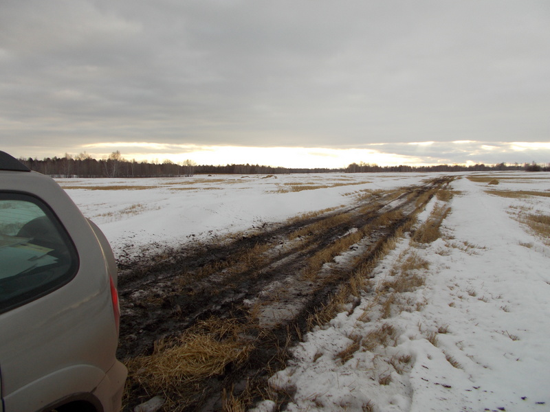 Попытка проехать по полям/Trying to drive onto field