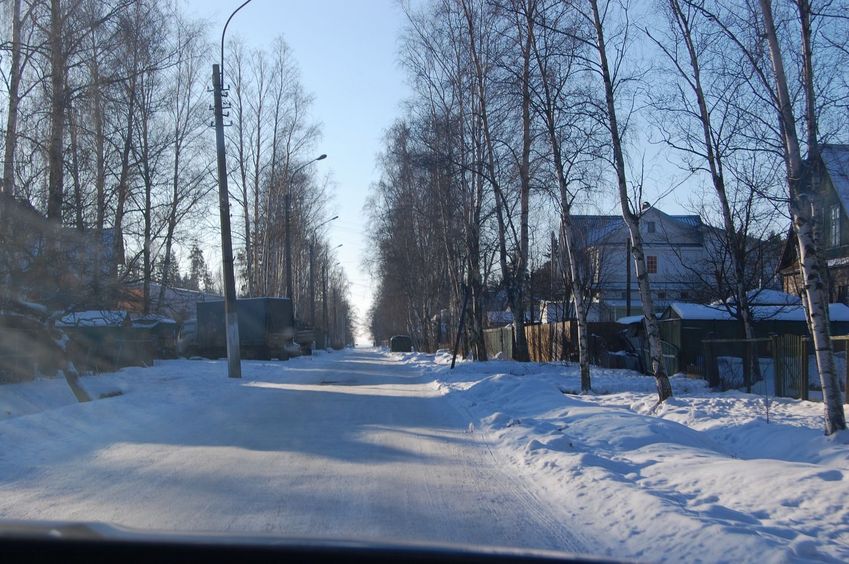 Access road to the coast