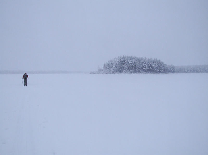 Напрямик через озеро Шонго / Way back across Shongo lake