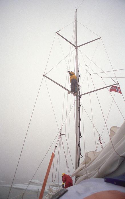 Negotiating waters full of icebergs in low visibility