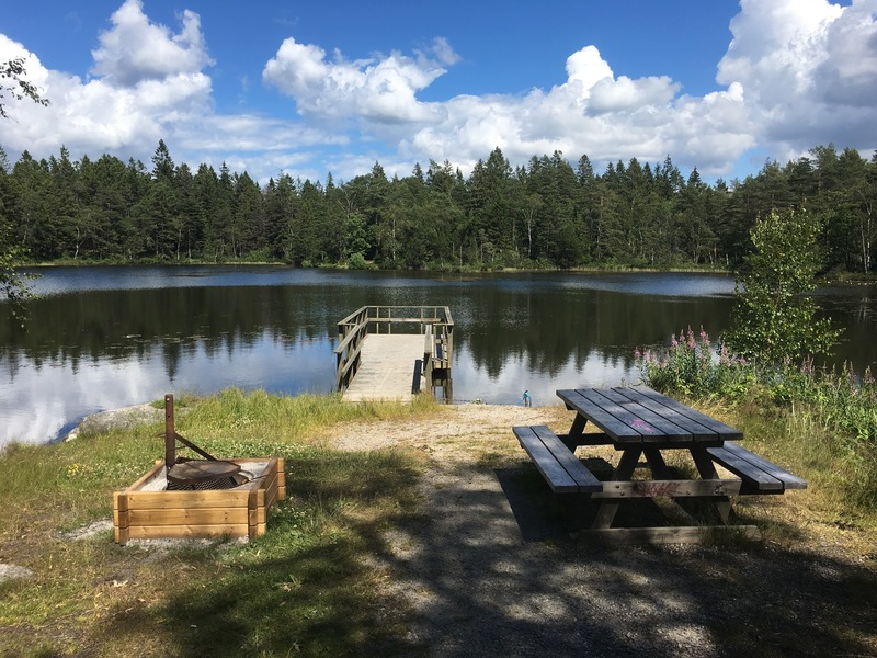 Beautiful lake in 1 km distance