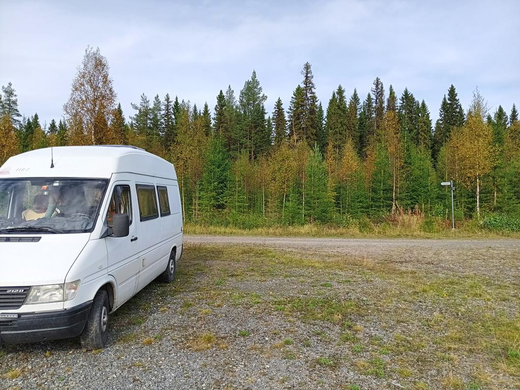parking, view towards CP