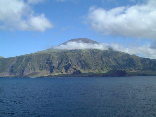 Tristan da Cunha in fine weather