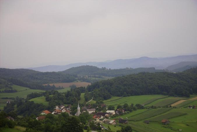 Landschaft in der Gegend von N46E15 - Landscape around N46E15