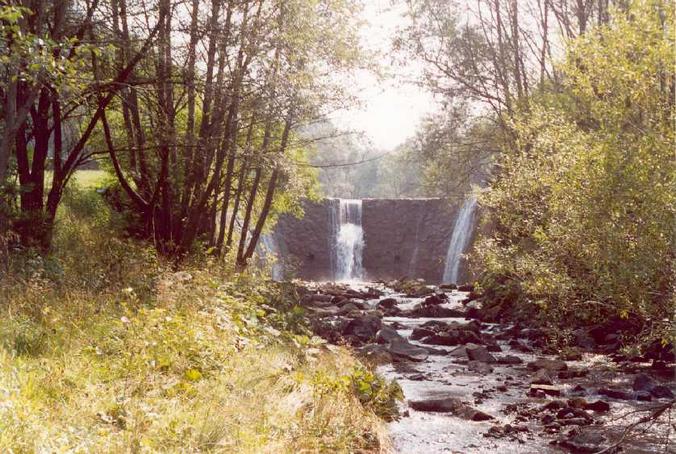 The dam where we stopped first