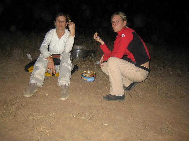 Susanne and Nadine while changing the tire