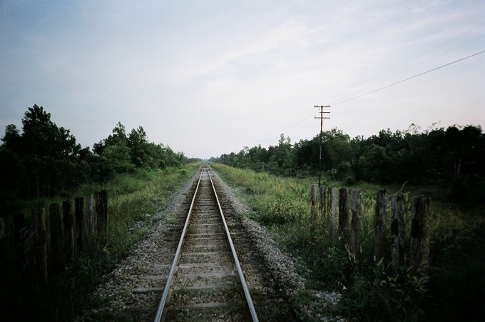 Tracks to the south