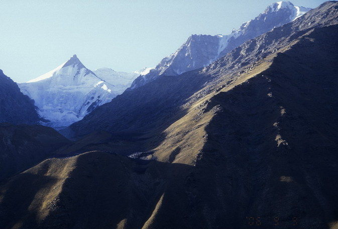 The confluence: Gorgeous Mountains