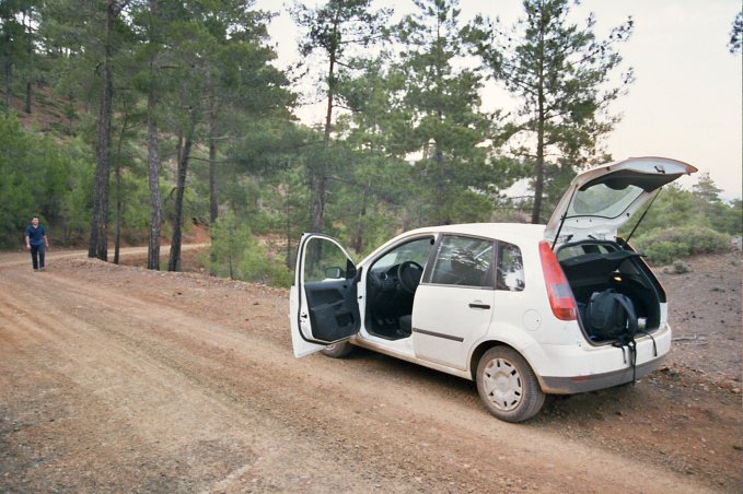 The car at the closest point to the CP 1.56 km east