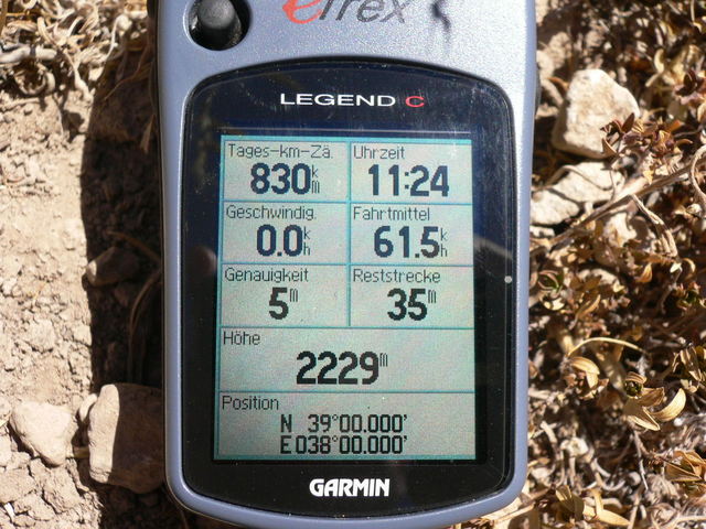 GPS photo visiting confluence 39N 38E
