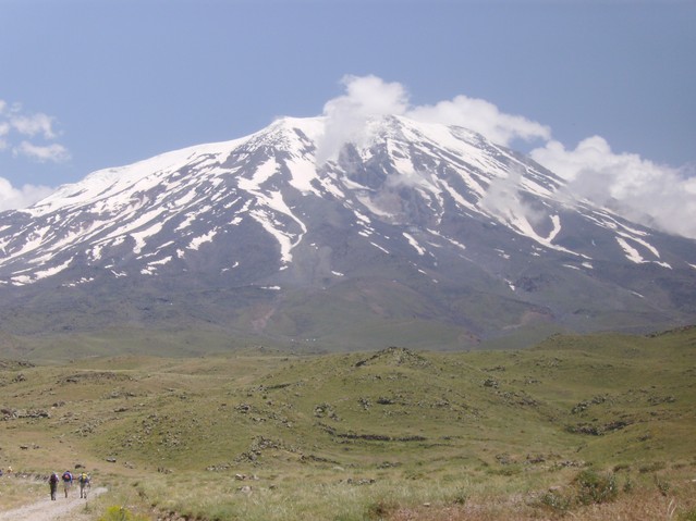 Mount Ararat (5137 m)