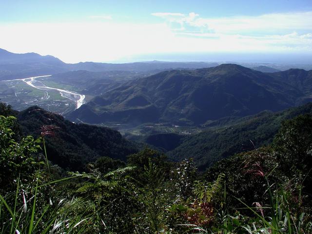 The view from the front side of the mountain where we came up