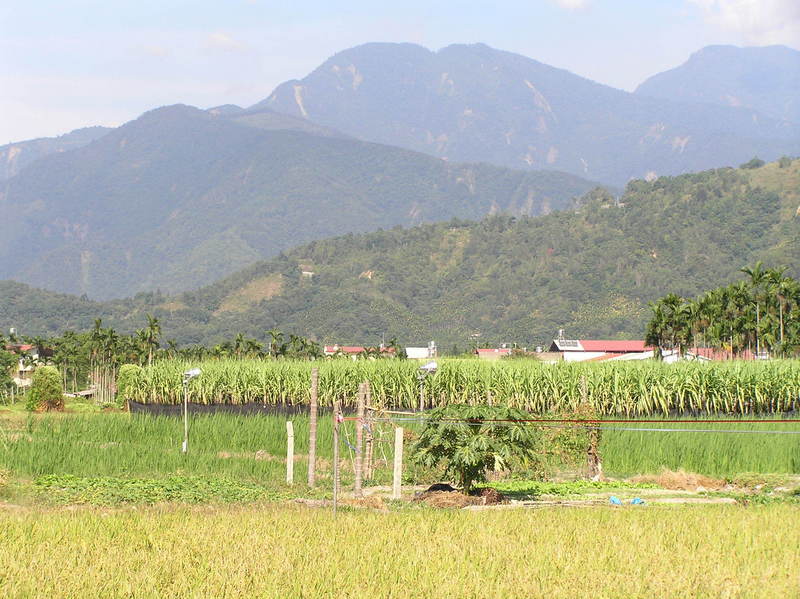 View to the north toward the confluence in the rugged terrain near Puli, Taiwan.