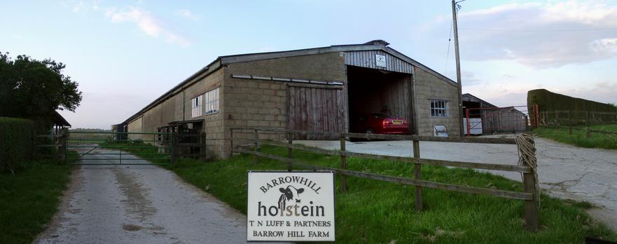 'BARROW HILL FARM' stables