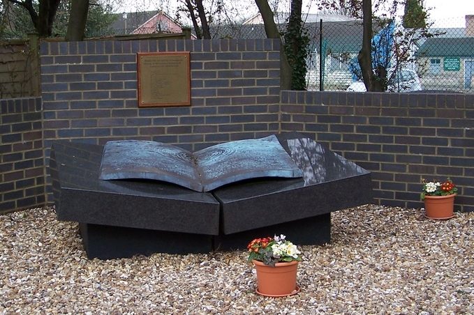 Monument to Polish mathematicians in Bletchley Park