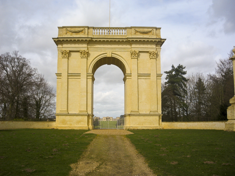 Stowe Gatehouse