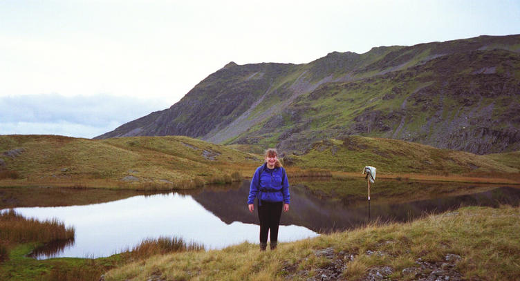 Looking West towwards Cnicht. Frances is standing on the spot.