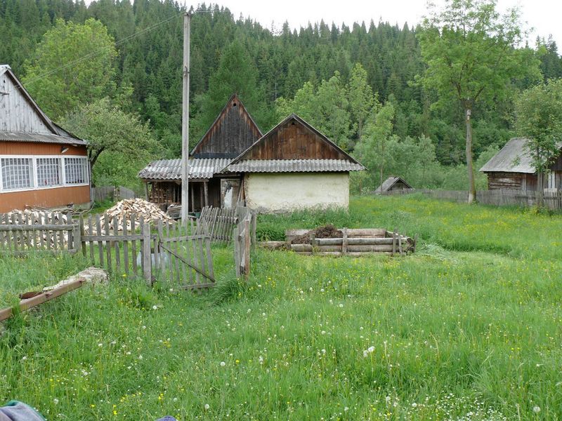 Вид на запад/West view