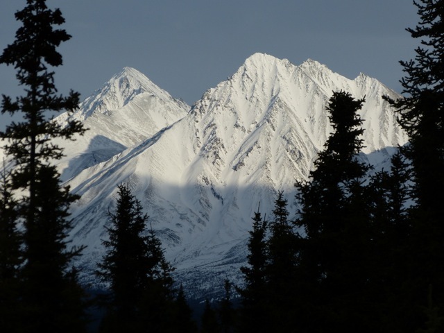 looking east at some of the Alaska Range mountains...
