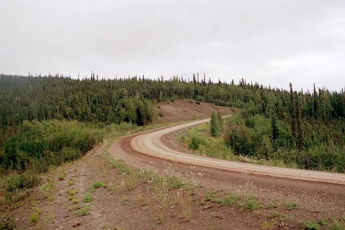 Bend in Dalton Higway, jumping off point