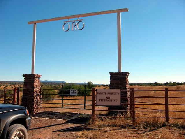ORO Ranch gate