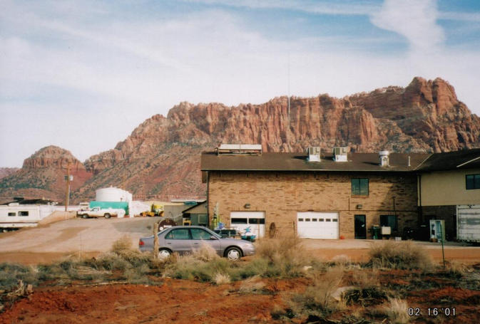 View directly north toward Hildale, Utah