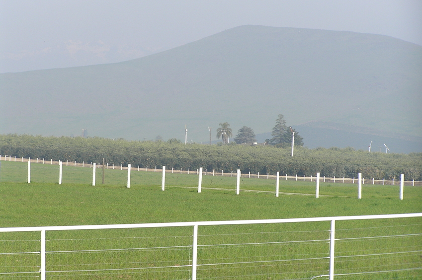 Hazy view to the northeast from the confluence.