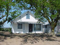#3: This farmhouse helps to locate the Confluence.