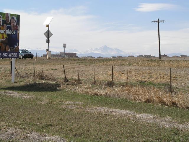 From 40N 105W, Longs Peak is visible to the northwest.