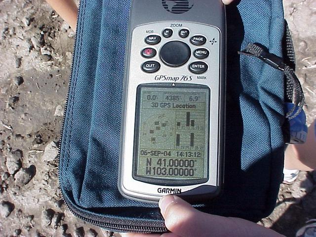 GPS reading at the confluence site after a brief confluence dance.