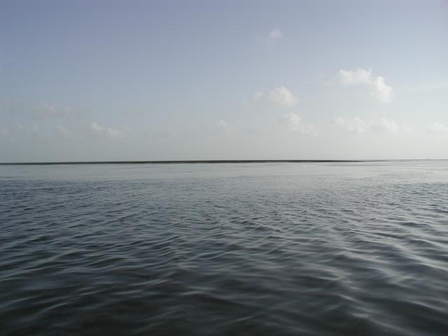 South from the confluence, over Oxfoot Bank