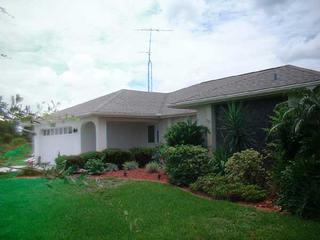 #1: The confluence house, a few meters north of the point.