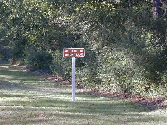 Sign Lake Wright