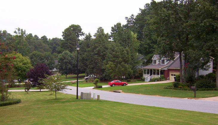 View to the north down Ashwood Way.