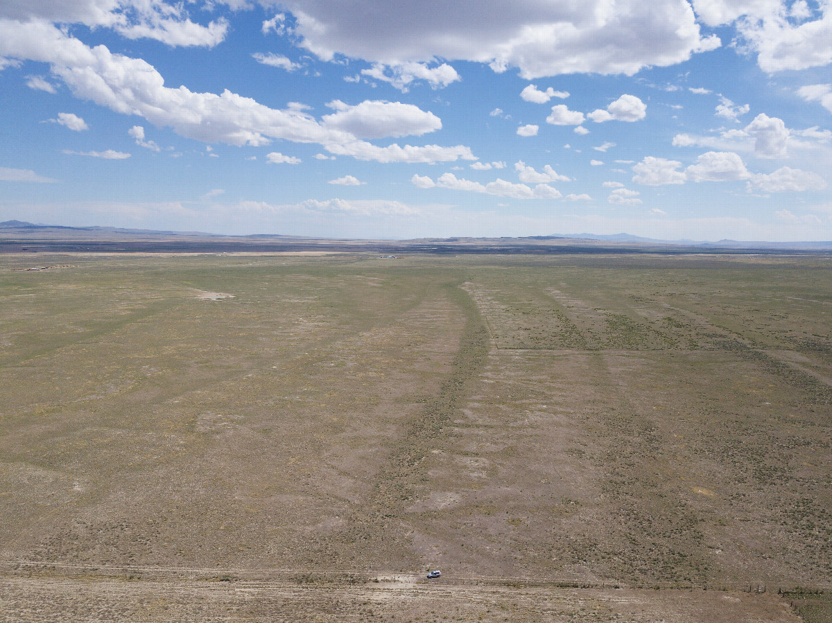 View South (across the state line, into Utah), from 120m above the point